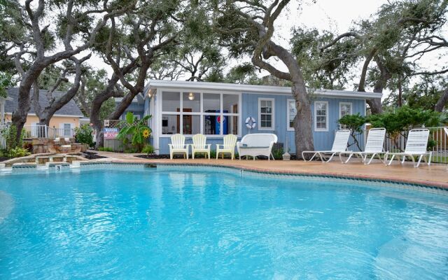 Pelican Bay Resort
