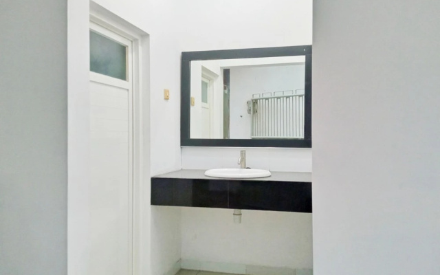 RedDoorz at Hotel DPraya Pati – Guest Rooms – Pati