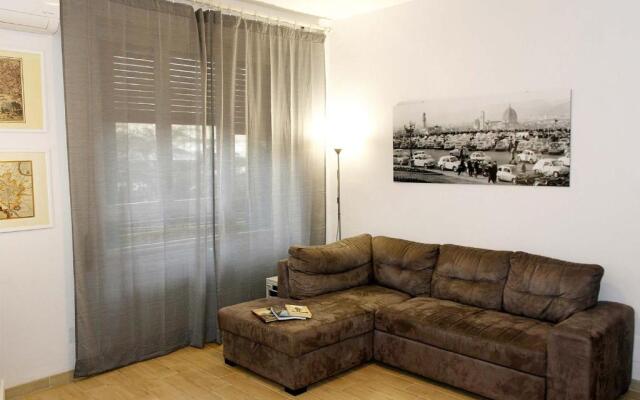 TwelveHolly apartment
