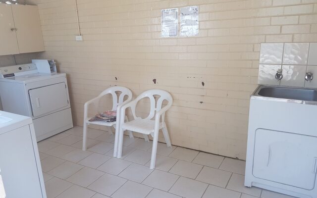 Lakes Caravilla Caravan Park