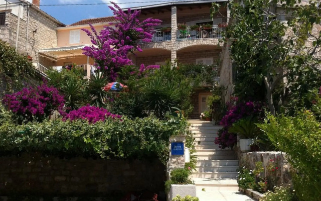 Matea - 20m From the sea - A3