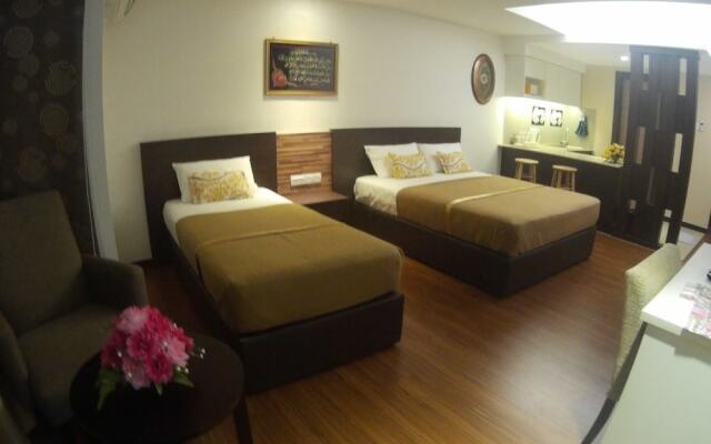 Cyber Studio Apartment