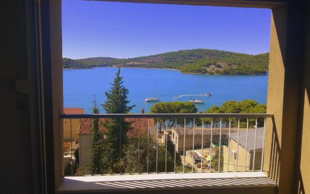 Apartman Tisno