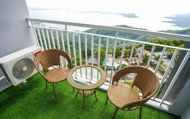 Rm503 Wind Tower 2 Condo Airbnb