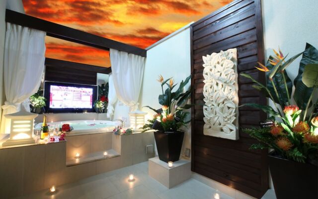 LUSSO CROCE URBAN RESORT - Adult Only