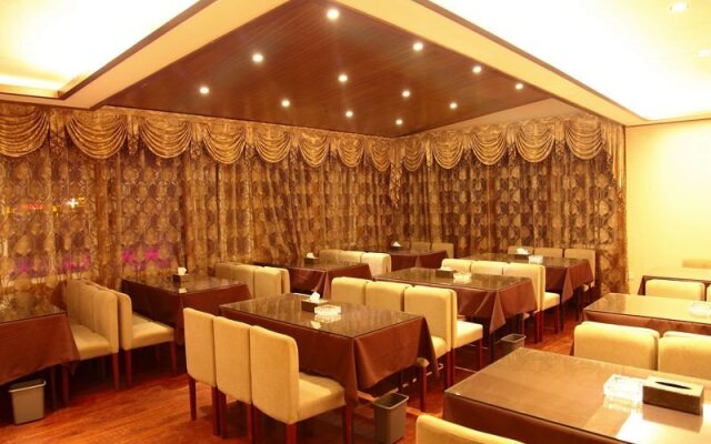 Kunming Hongxu Holiday Express Hotel