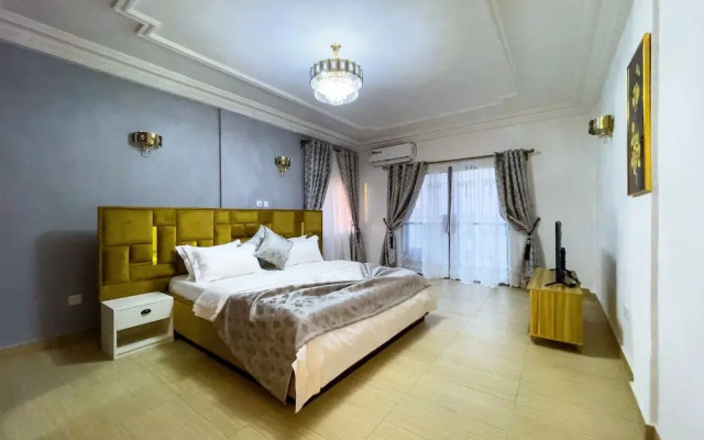 G&G Residency