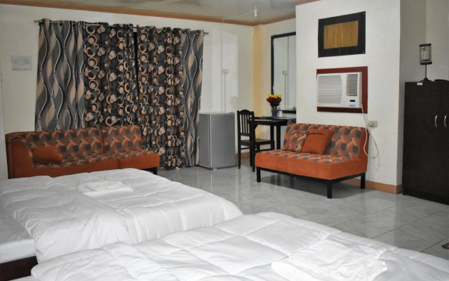 Nikita's Place Hotel