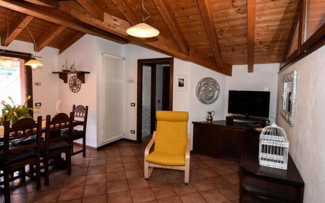 L'UNA DI LAGO Lake Apartment With Parking