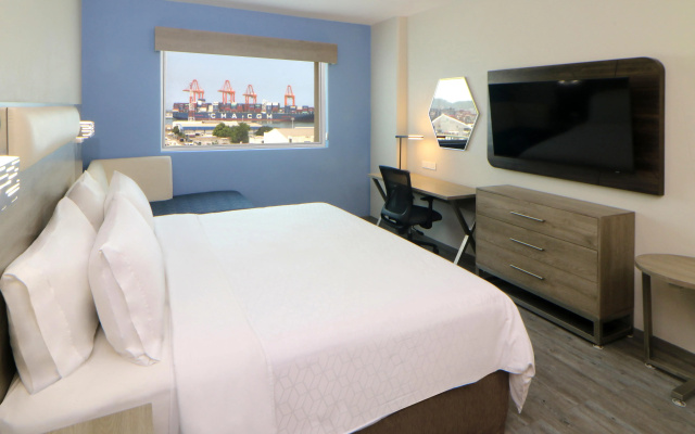 Holiday Inn Express Manzanillo by IHG
