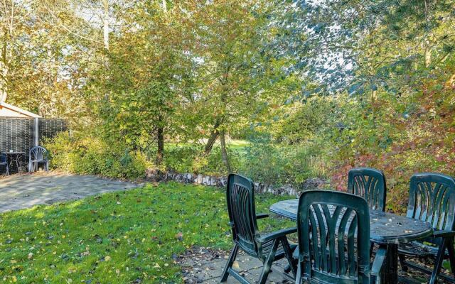 6 Person Holiday Home in Rodby