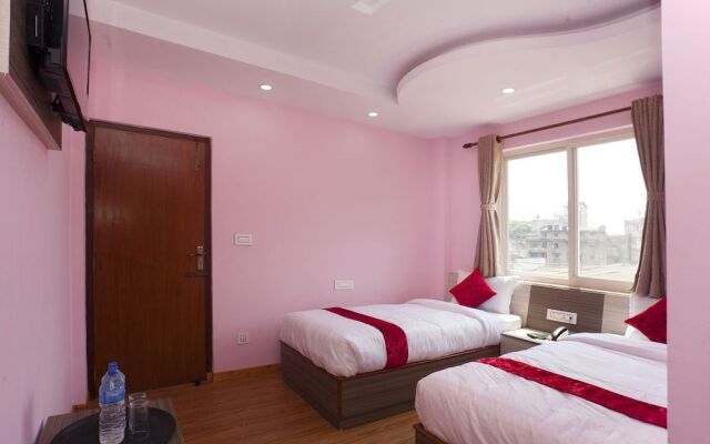 Oyo 370 Hotel Devdaha And Restaurant