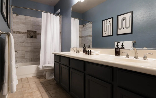 Dwight in Scottsdale