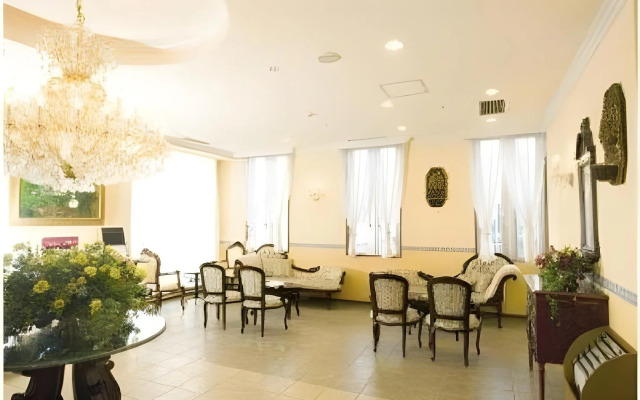 Chitose Station Hotel