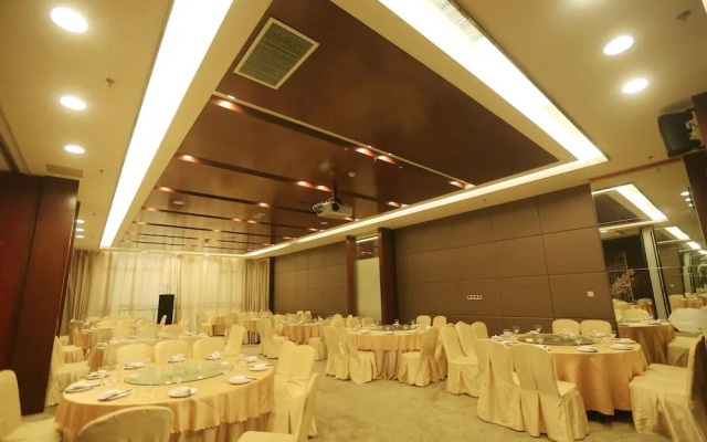 Ramada Plaza Chuzhou