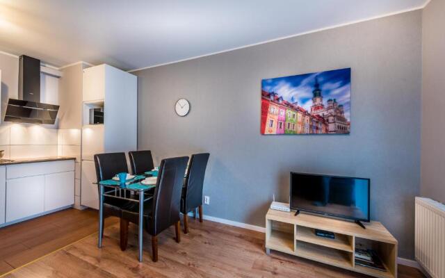 Apartament B&F Garbary Poznań Business & Family - Parking
