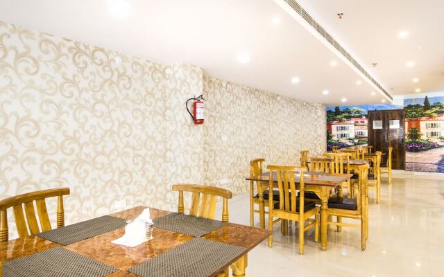 FabHotel Landmark Awadh