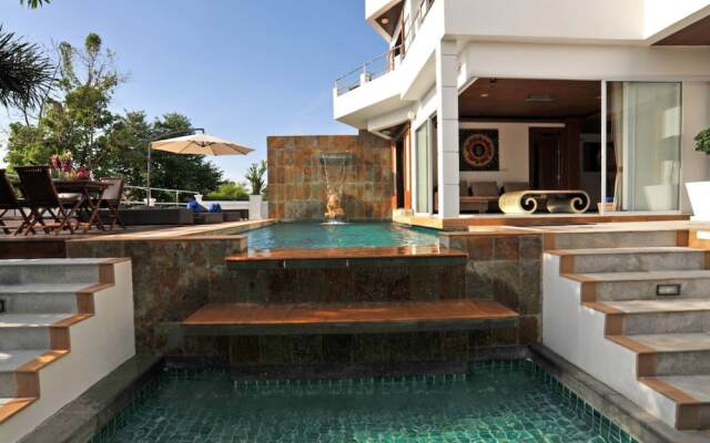 4 Bedroom Sea View Villa Big Buddha