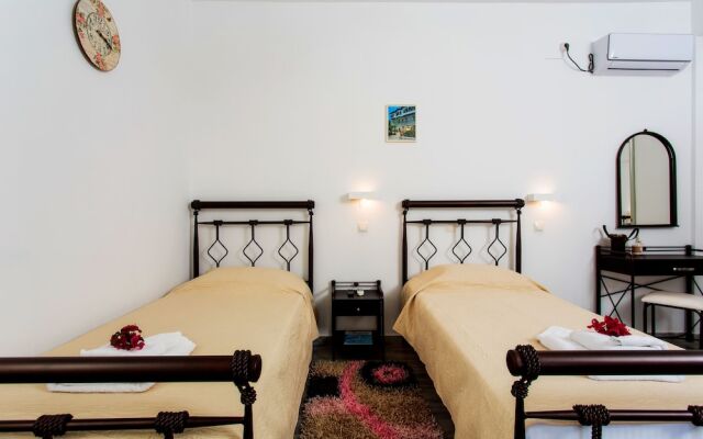 Drios Paros Luxury Hotel