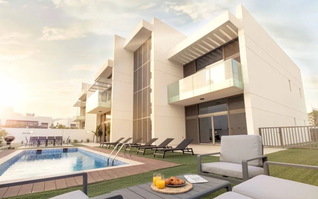 LUX - The Crystal Lagoon Villa