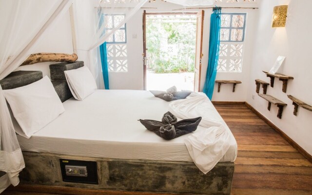 Zanzistar Lodge