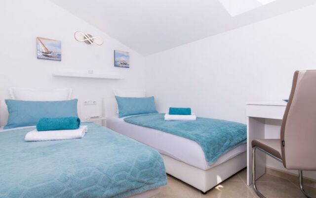 Villa Nikaroni 14310