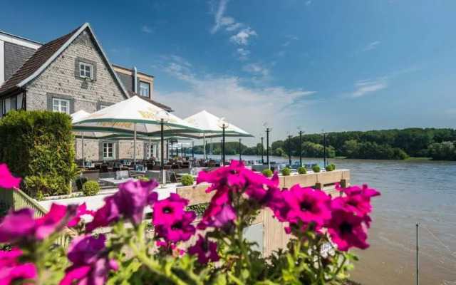 Rheinterrassen Hotel Café Restaurant