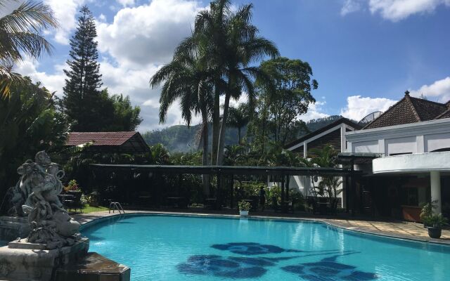 éL Hotel Kartika Wijaya Batu