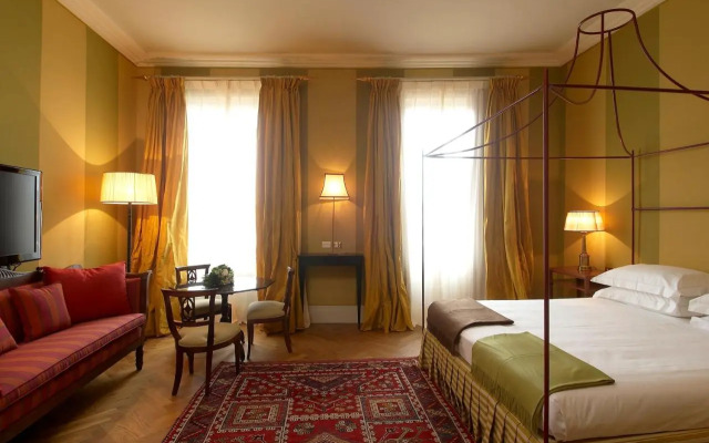 Residenza d'Epoca Antica Torre di Via Tornabuoni