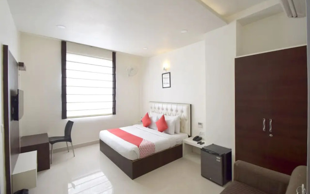 OYO 7110 Hotel Prince
