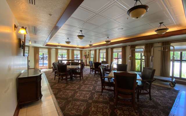 Best Western Plus Greenwell Inn