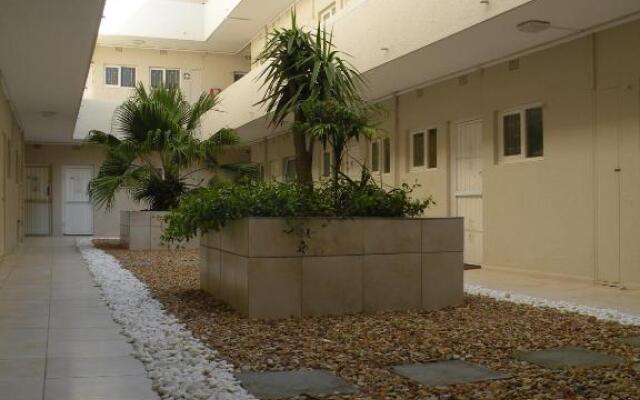 Apartment Mouille Point 27