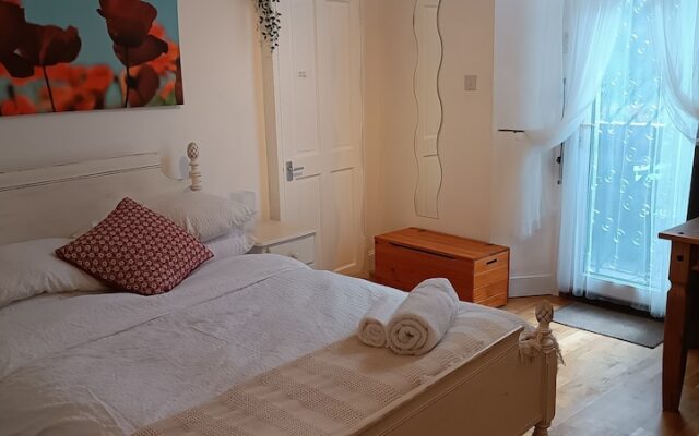 Central 1 - Bed Apartment in Edinburgh Sleeps 3