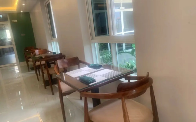 AK Gardens Hotel