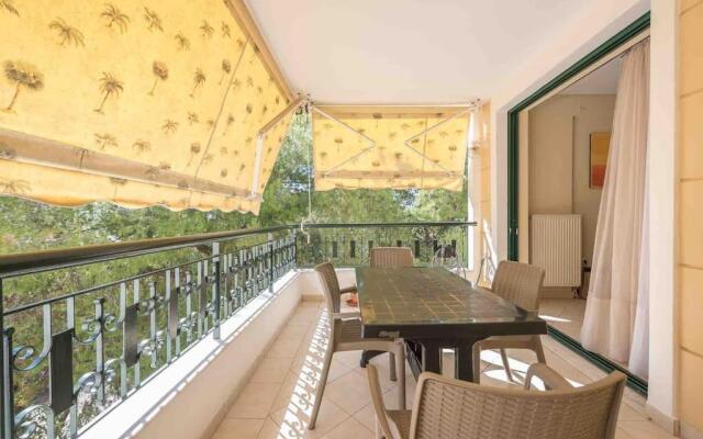 Saronis seaview 2bdr residence 500m from the beach