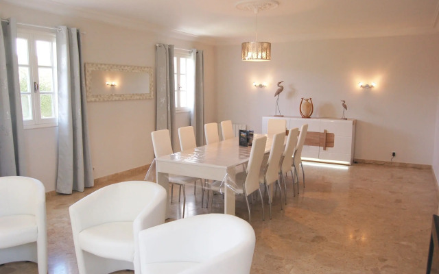 La Malouinière Des Longchamps