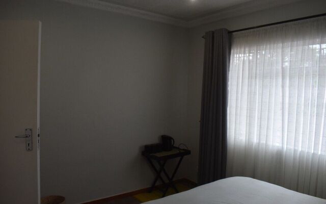 Monavale Hills Getaway