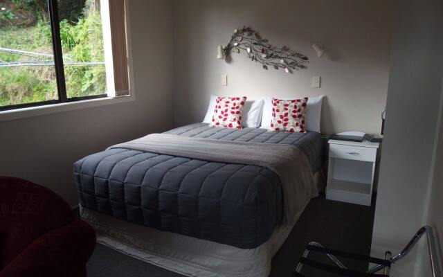 Coastal Motor Lodge