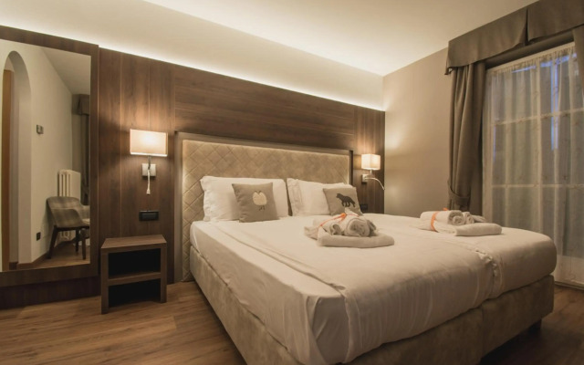 X Alp Hotel