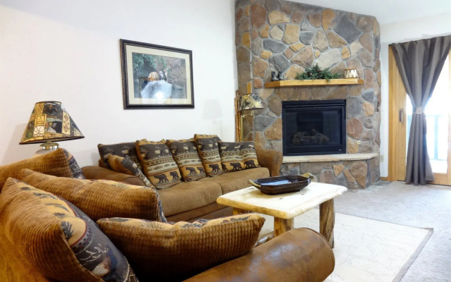 Woodbridge Condominiums by Bighorn Rentals - фото 2