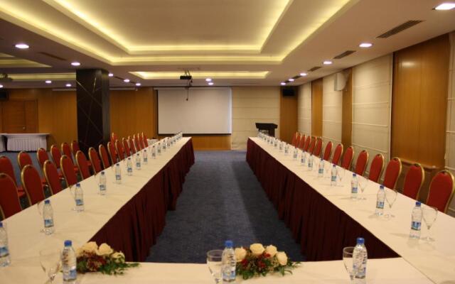 Point Hotel Baku
