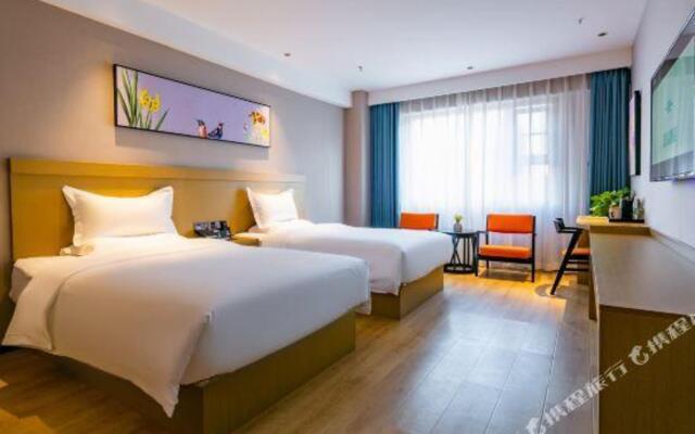 YUANRONG Hotel
