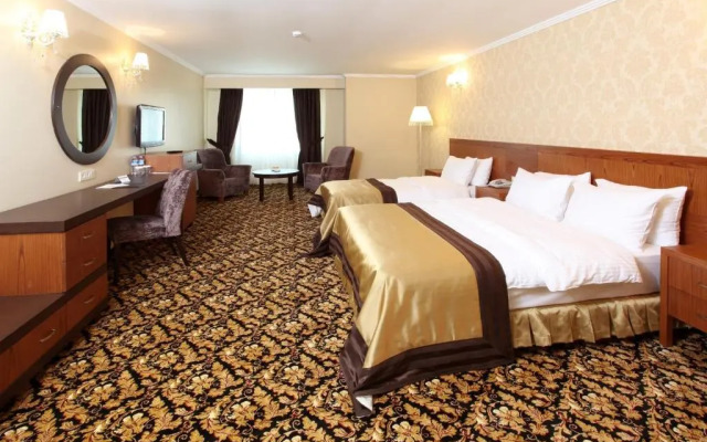 Arya Hotel Business Deluxe