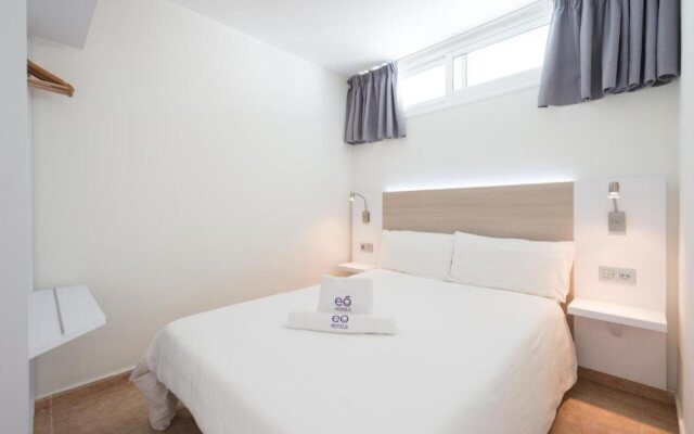 Eó Las Rosas Aparthotel