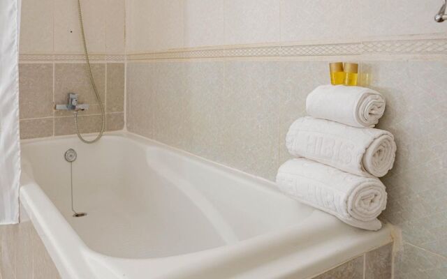 Hotel Hibiscus Port-Gentil