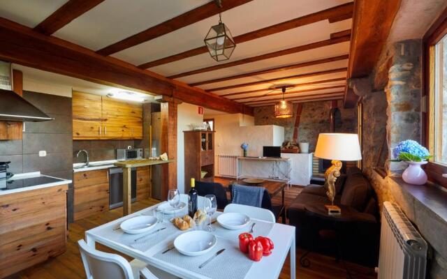 Urain Suites Apartments At Flysch-Coast