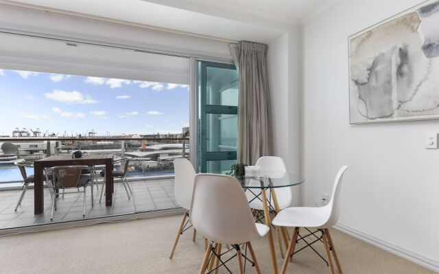 Stunning Water Views in Auckland CBD