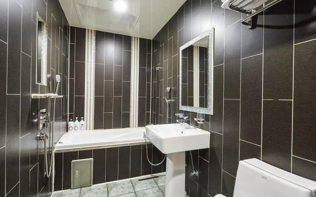 Blixx Hotel