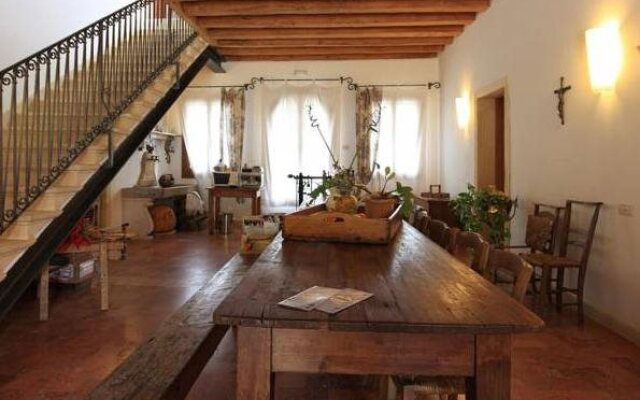 Agriturismo La Sophora
