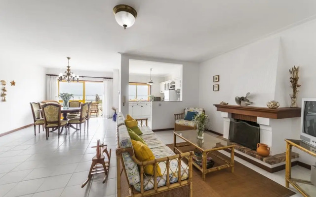 38 Rias View Apartment